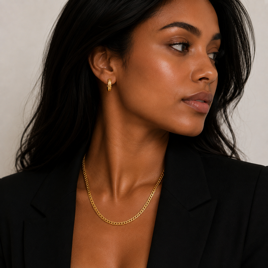 Amora Necklace