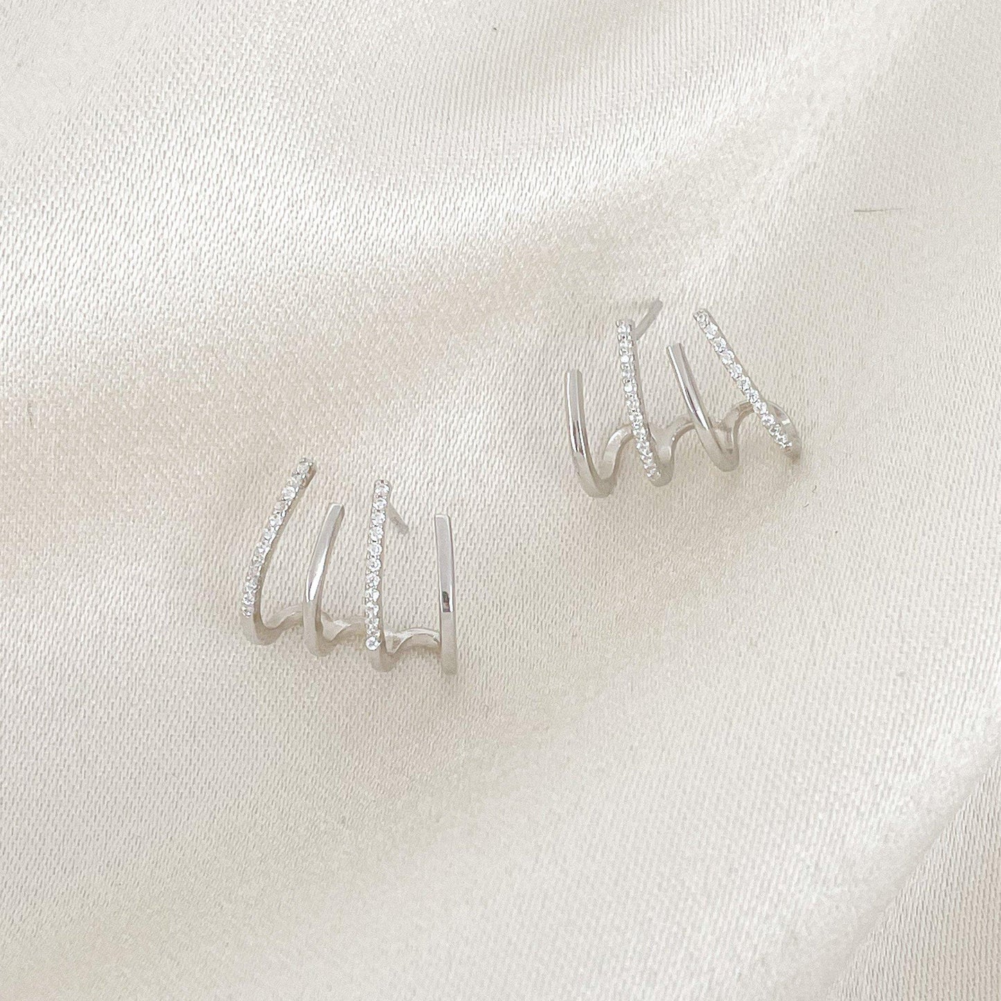 Silver Claw Studs - Dos Nueve Studio